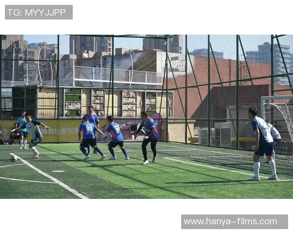 杭州足球队意识争议引发热议球迷与专家观点交锋解析